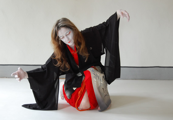 Butoh :: DSC_0021 :: copyright by Miriam Vaucher